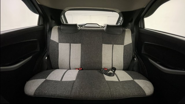 Second-hand 2018 Ford Figo Titanium AT 2019-2020 for sale in Ahmedabad-27