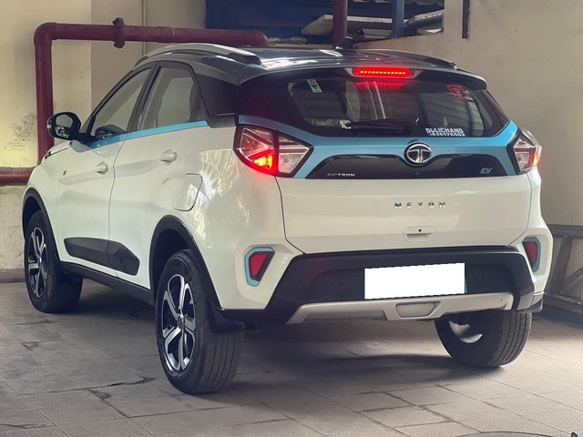 Second-hand 2021 Tata Nexon EV XZ Plus for sale in Kolkata-6