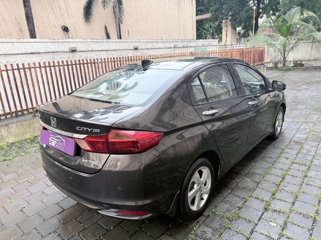 Second-hand 2015 Honda City i VTEC CVT VX for sale in Thane-4