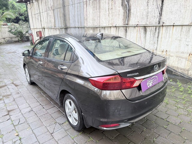 Second-hand 2015 Honda City i VTEC CVT VX for sale in Thane-2