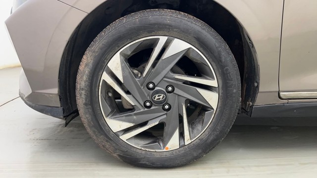 Second-hand 2021 Hyundai i20 Asta Turbo iMT for sale in Kolkata-20