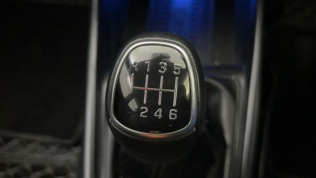 Second-hand 2021 Hyundai i20 Asta Turbo iMT for sale in Kolkata-12