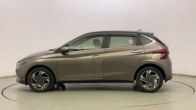 Second-hand 2021 Hyundai i20 Asta Turbo iMT for sale in Kolkata-6