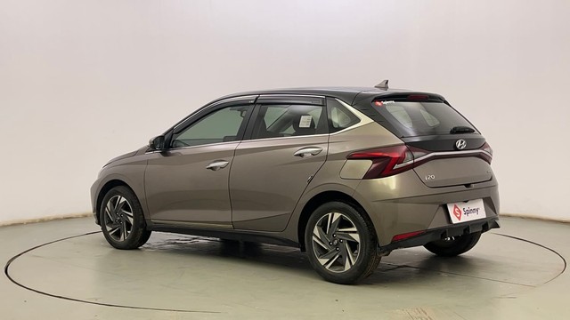 Second-hand 2021 Hyundai i20 Asta Turbo iMT for sale in Kolkata-5