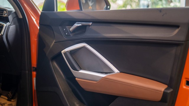 Second-hand 2024 Audi Q3 Premium Plus for sale in New Delhi-3