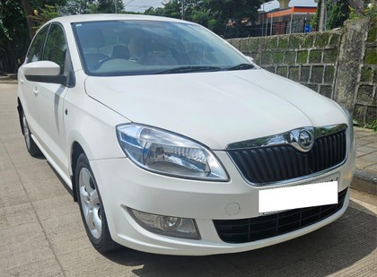 Second-hand 2015 Skoda Rapid 1.5 TDI AT Ambition for sale in Pune