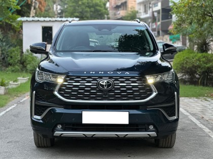 Used Toyota Innova Hycross ZX(O) Hybrid Car in New Delhi, 2023