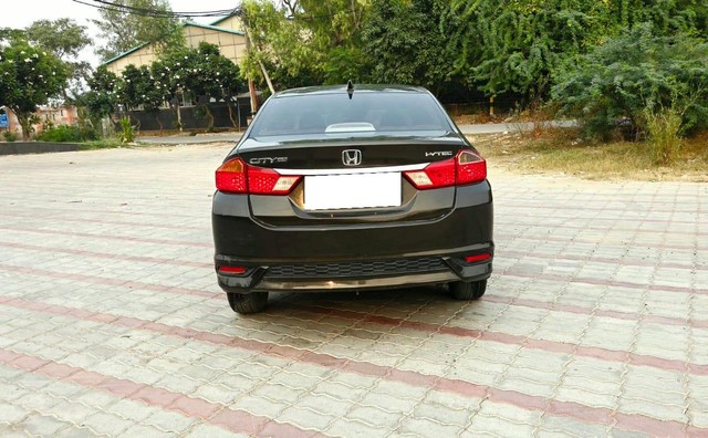 Second-hand 2018 Honda City i-VTEC CVT VX for sale in New Delhi-1