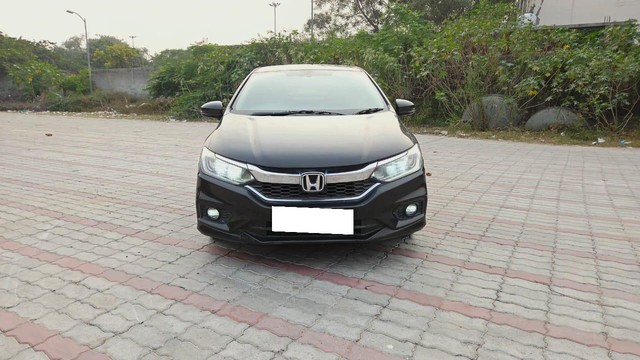Second-hand 2018 Honda City i-VTEC CVT VX for sale in New Delhi-2