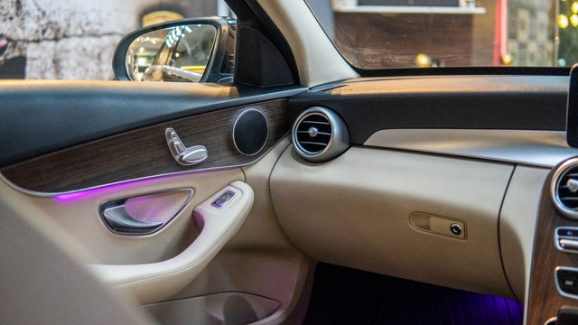 Second-hand 2019 Mercedes-Benz C-Class Progressive C 200 for sale in New Delhi-5