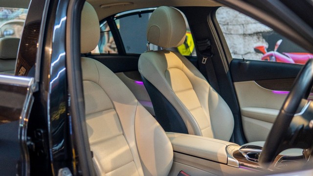 Second-hand 2019 Mercedes-Benz C-Class Progressive C 200 for sale in New Delhi-14