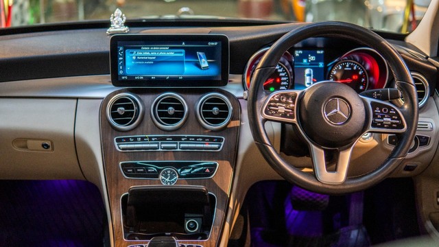 Second-hand 2019 Mercedes-Benz C-Class Progressive C 200 for sale in New Delhi-10