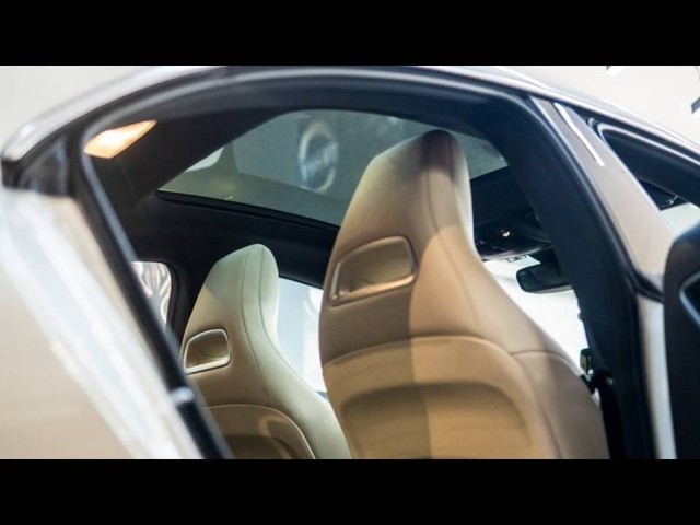 Second-hand 2016 Mercedes-Benz CLA 200 CGI Sport for sale in New Delhi-7