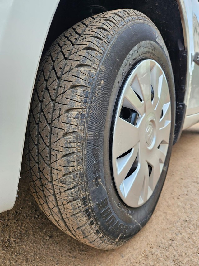 Second-hand 2015 Maruti Swift VXI for sale in Kolhapur-8