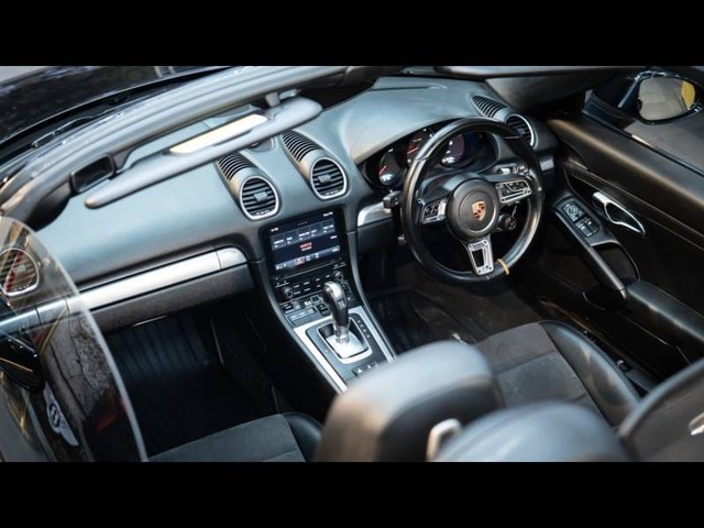 Second-hand 2017 Porsche 718 Boxster BSVI for sale in New Delhi-6