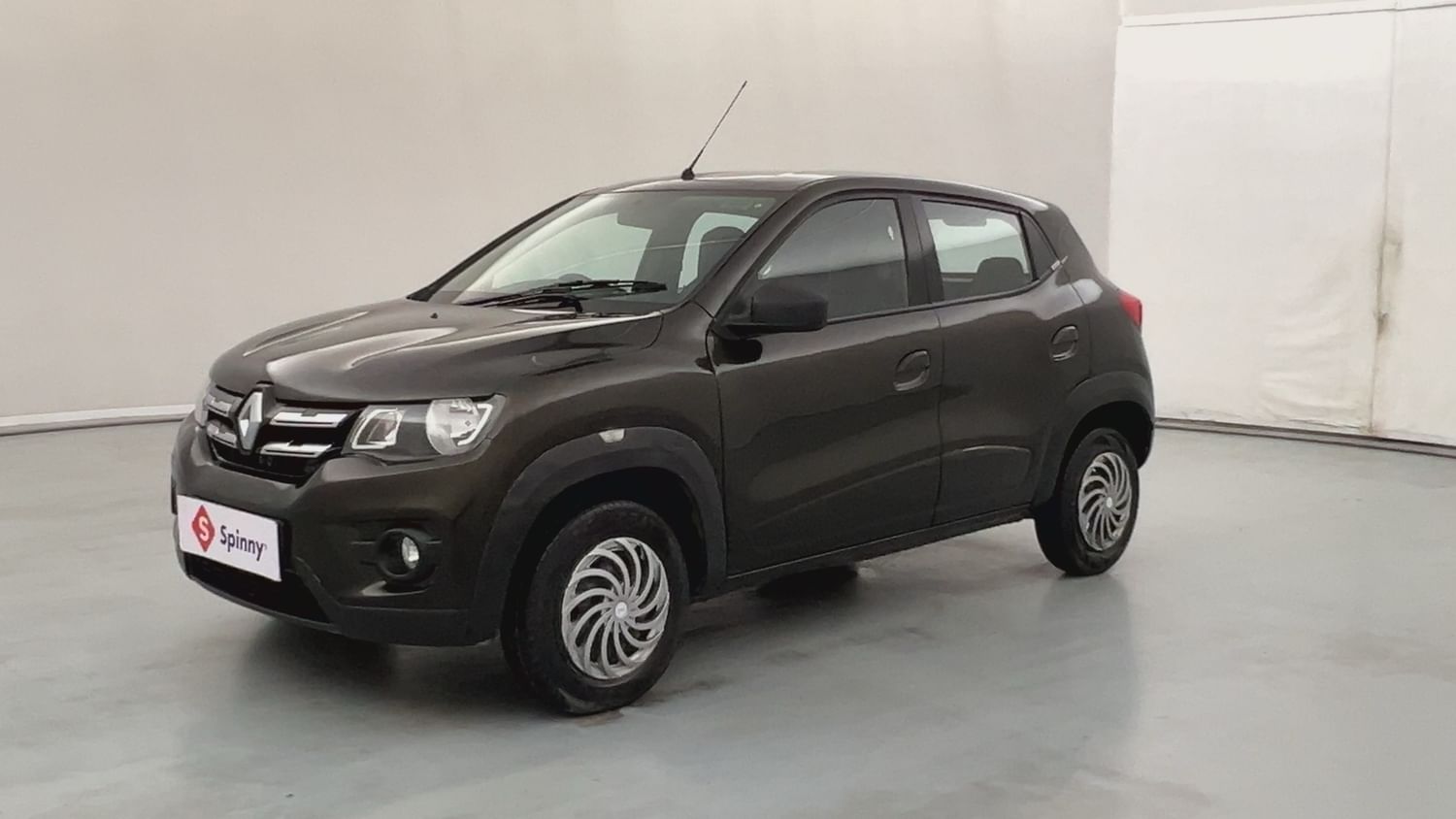 Used Renault KWID 1.0 RXT Opt Car in Lucknow, 2018 Model - Find Best ...
