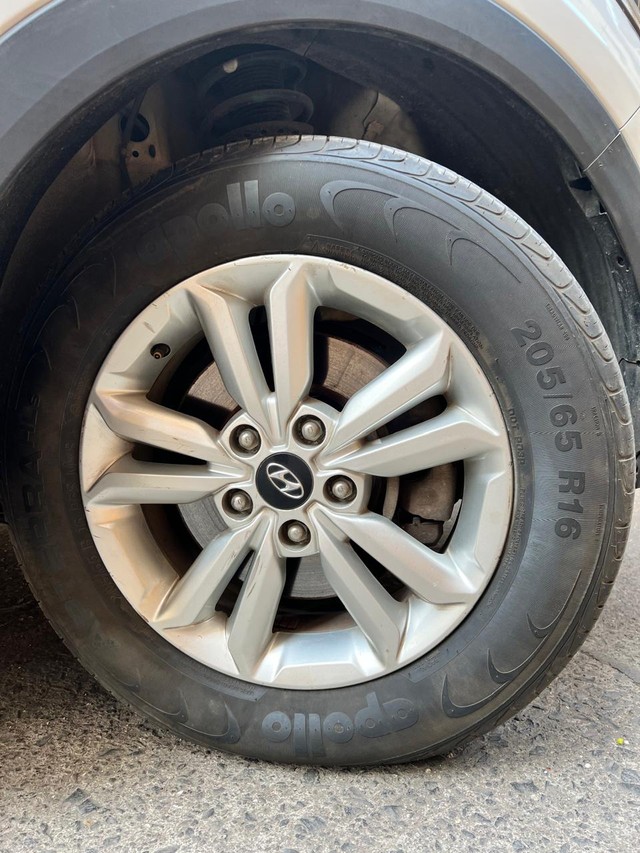 Second-hand 2018 Hyundai Creta 1.6 VTVT SX Plus for sale in Mumbai-12