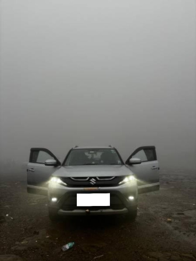 Second-hand 2023 Maruti Brezza Zxi CNG for sale in Warangal