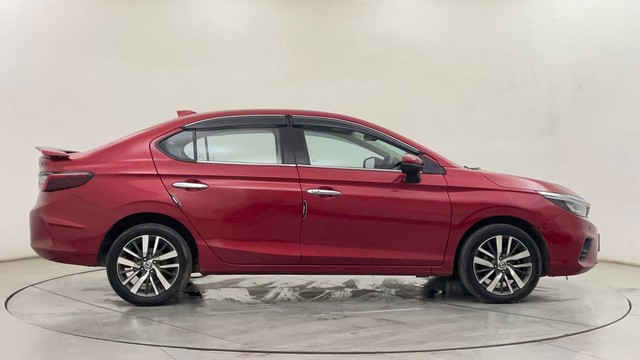 Second-hand 2021 Honda City ZX MT for sale in Chennai-2