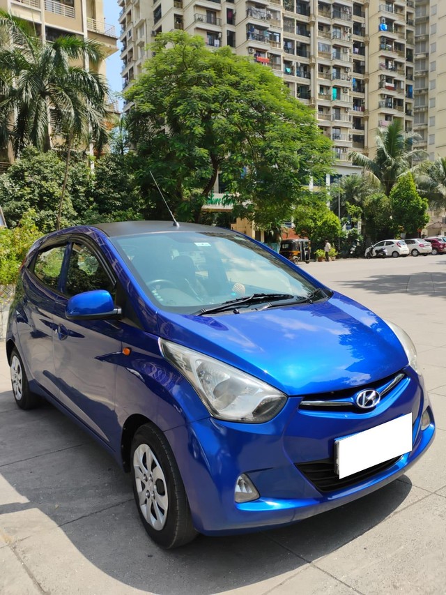 Second-hand 2015 Hyundai EON Sportz for sale in Thane-13