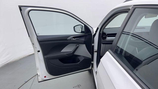 Second-hand 2023 Skoda Kushaq 1.5 TSI Ambition for sale in Noida-30