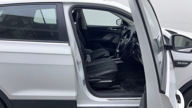 Second-hand 2023 Skoda Kushaq 1.5 TSI Ambition for sale in Noida-15