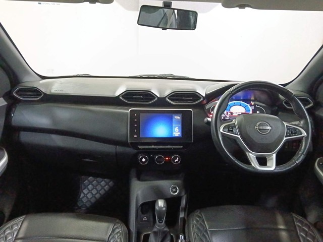 Second-hand 2021 Nissan Magnite Turbo CVT XV Premium for sale in Kochi-11