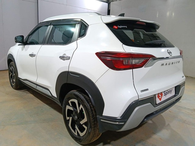 Second-hand 2021 Nissan Magnite Turbo CVT XV Premium for sale in Kochi-5