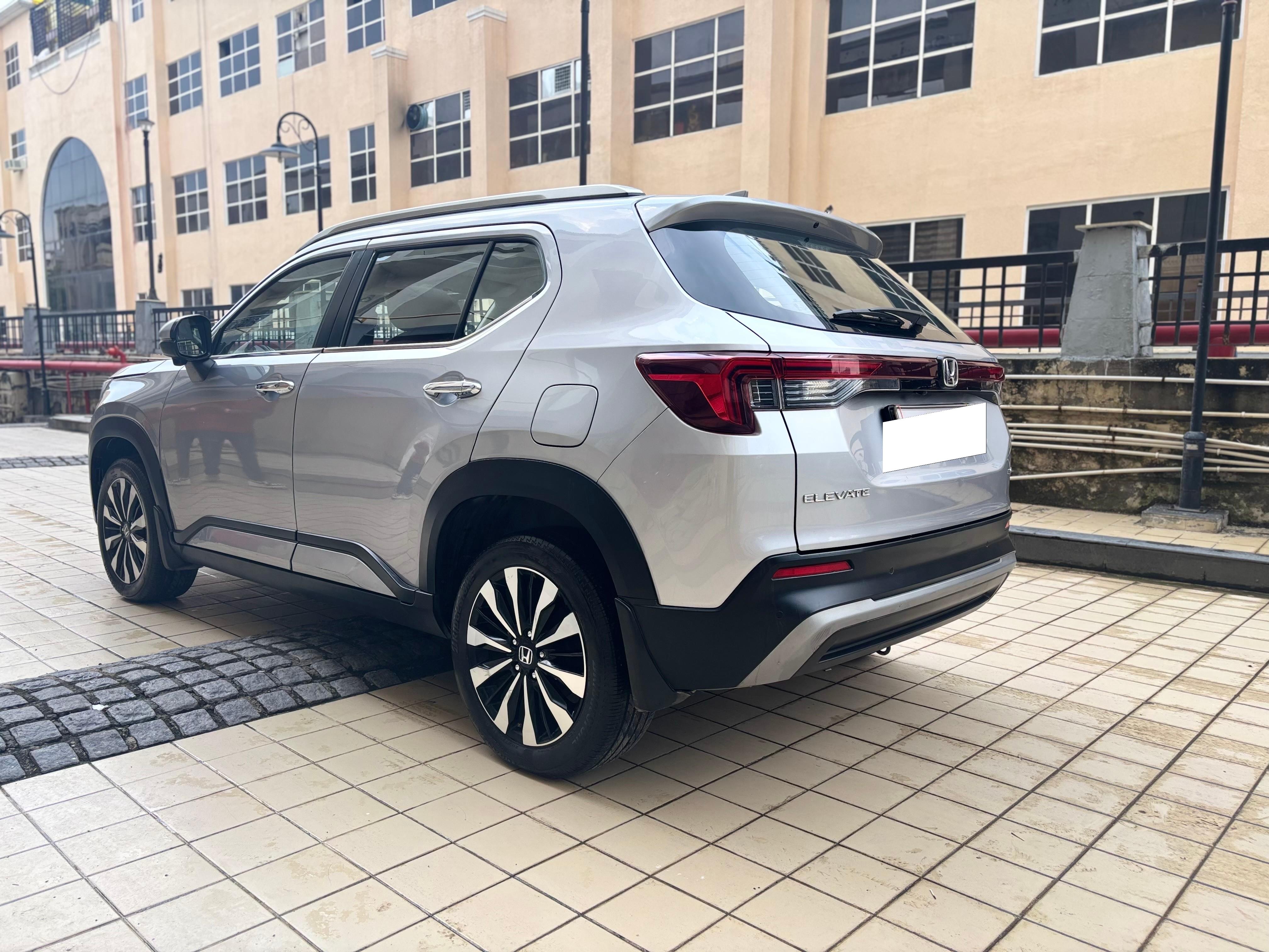 ニア 画像 No.3/19] ニンジャZX-25Rカスタム最前線：マフラー編