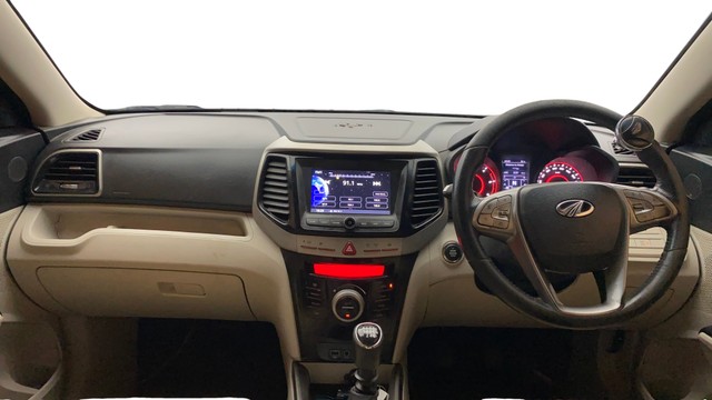 Mahindra XUV300 W8 BSIV Second-hand 2019 Mahindra XUV300 W8 BSIV for sale in Lucknow-10