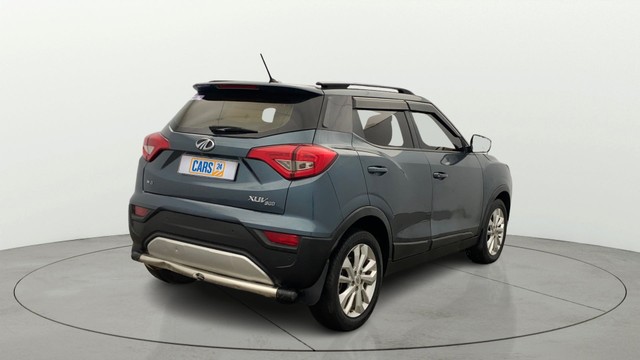 Mahindra XUV300 W8 BSIV Second-hand 2019 Mahindra XUV300 W8 BSIV for sale in Lucknow-2