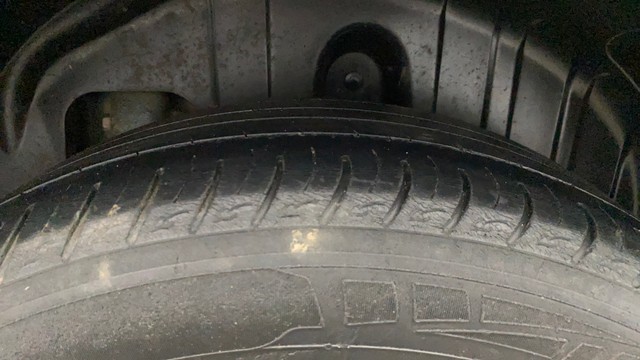 Mahindra XUV300 W8 BSIV Second-hand 2019 Mahindra XUV300 W8 BSIV for sale in Lucknow-32