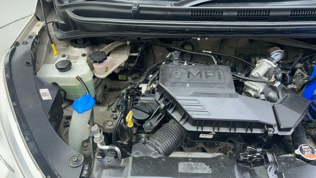 Second-hand 2019 Hyundai Santro Sportz CNG for sale in Ahmedabad-38