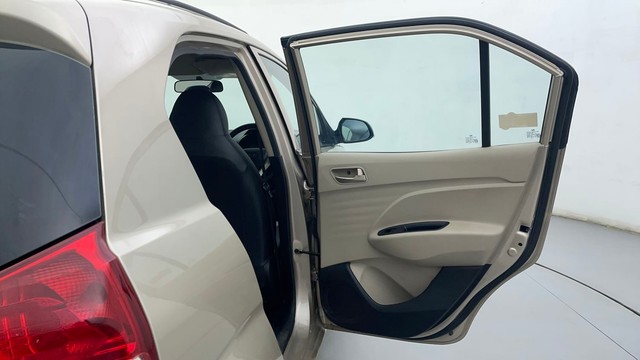 Second-hand 2019 Hyundai Santro Sportz CNG for sale in Ahmedabad-32