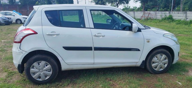 Second-hand 2011 Maruti Swift LXI for sale in Nagpur-1