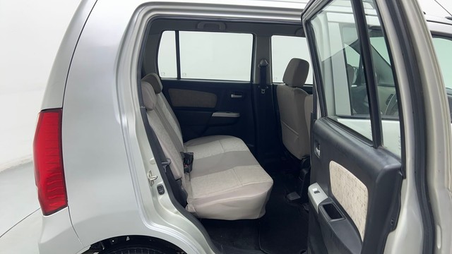 Second-hand 2016 Maruti Wagon R VXI for sale in Sonipat-24