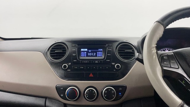 Second-hand 2015 Hyundai Grand i10 1.2 Kappa Sportz BSIV for sale in Jaipur-23