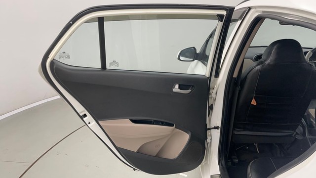 Second-hand 2015 Hyundai Grand i10 1.2 Kappa Sportz BSIV for sale in Jaipur-29