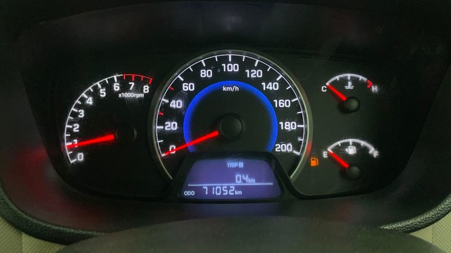 Second-hand 2015 Hyundai Grand i10 1.2 Kappa Sportz BSIV for sale in Jaipur-13