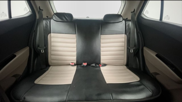 Second-hand 2015 Hyundai Grand i10 1.2 Kappa Sportz BSIV for sale in Jaipur-30