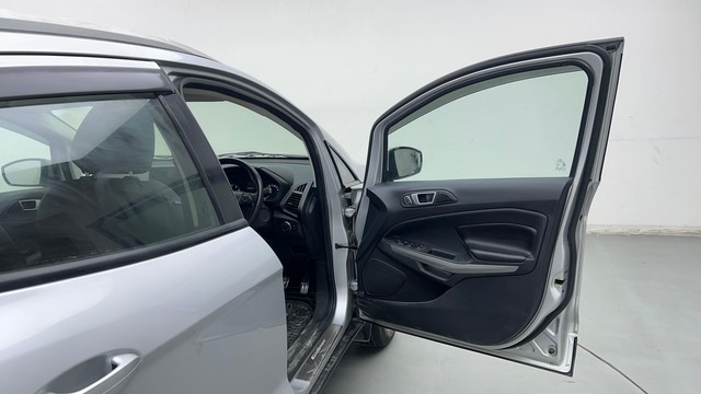 Second-hand 2018 Ford Ecosport Titanium for sale in Lucknow-16