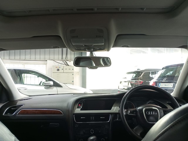 Audi A4 2.0 TDI Multitronic Second-hand 2012 Audi A4 2.0 TDI Multitronic for sale in Bangalore-9