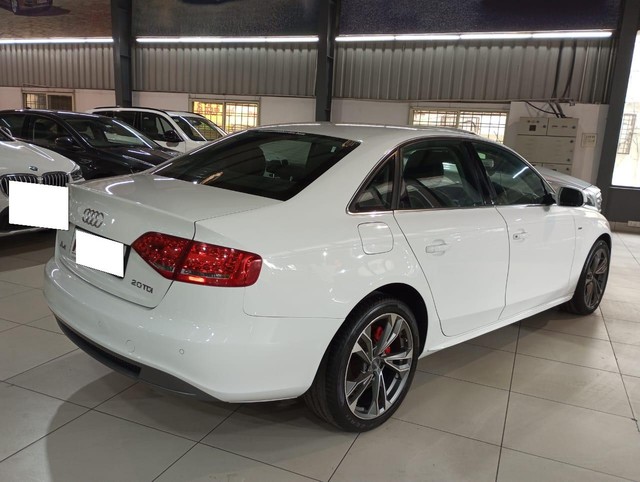 Audi A4 2.0 TDI Multitronic Second-hand 2012 Audi A4 2.0 TDI Multitronic for sale in Bangalore-15
