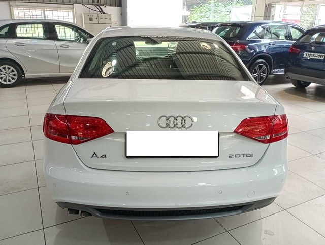 Audi A4 2.0 TDI Multitronic Second-hand 2012 Audi A4 2.0 TDI Multitronic for sale in Bangalore-1