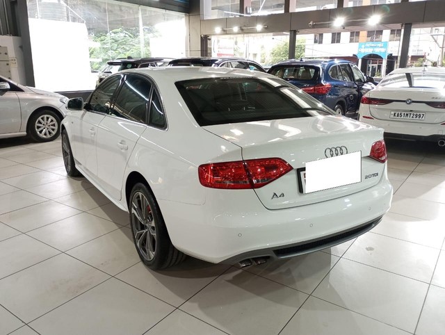 Audi A4 2.0 TDI Multitronic Second-hand 2012 Audi A4 2.0 TDI Multitronic for sale in Bangalore-18