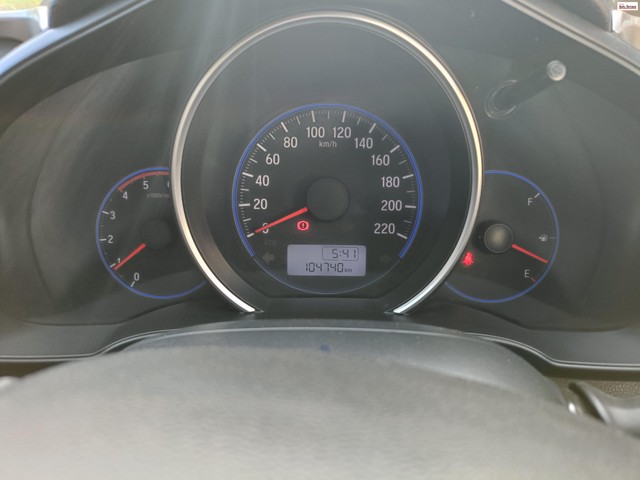 Second-hand 2018 Honda Jazz 1.5 S i DTEC for sale in Tiruchirappalli-9