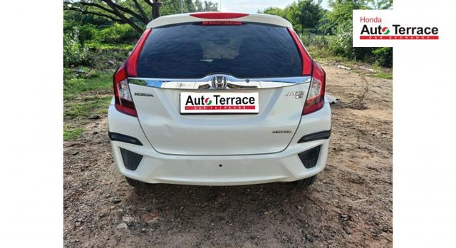 Second-hand 2018 Honda Jazz 1.5 S i DTEC for sale in Tiruchirappalli-17