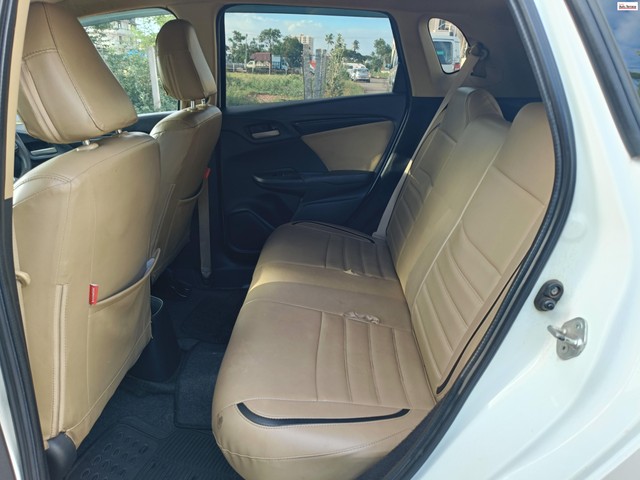 Second-hand 2018 Honda Jazz 1.5 S i DTEC for sale in Tiruchirappalli-3