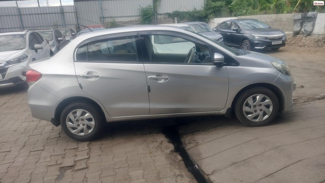 Second-hand 2015 Honda Amaze VX i-DTEC for sale in Tirunelveli-1