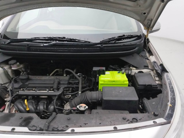 Second-hand 2017 Hyundai i20 Sportz 1.2 for sale in Visakhapatnam-35